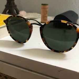 Barely worn Ray-Bans